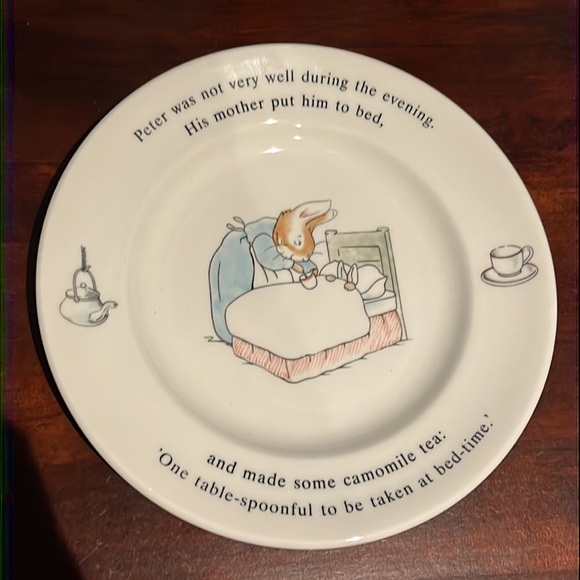 Wedgwood Peter Rabbit Plate w/ Peter in Bed w/ camomile Tea Original box. - Picture 2 of 15